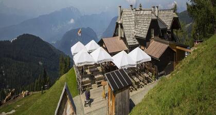 Chalet in Bodensdorf near Ski Slopes