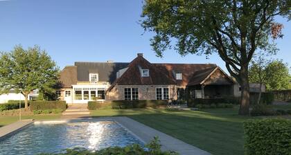 Rosselaer Villa with Pool