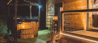 Cedar Lodge -UK44425