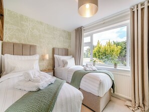 2 bedrooms, free WiFi, bed sheets