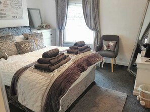 House - 2-bed House in Macclesfield Cheshire (Macclesfield)