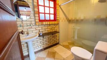 Apartamento tradicional | Banheiro