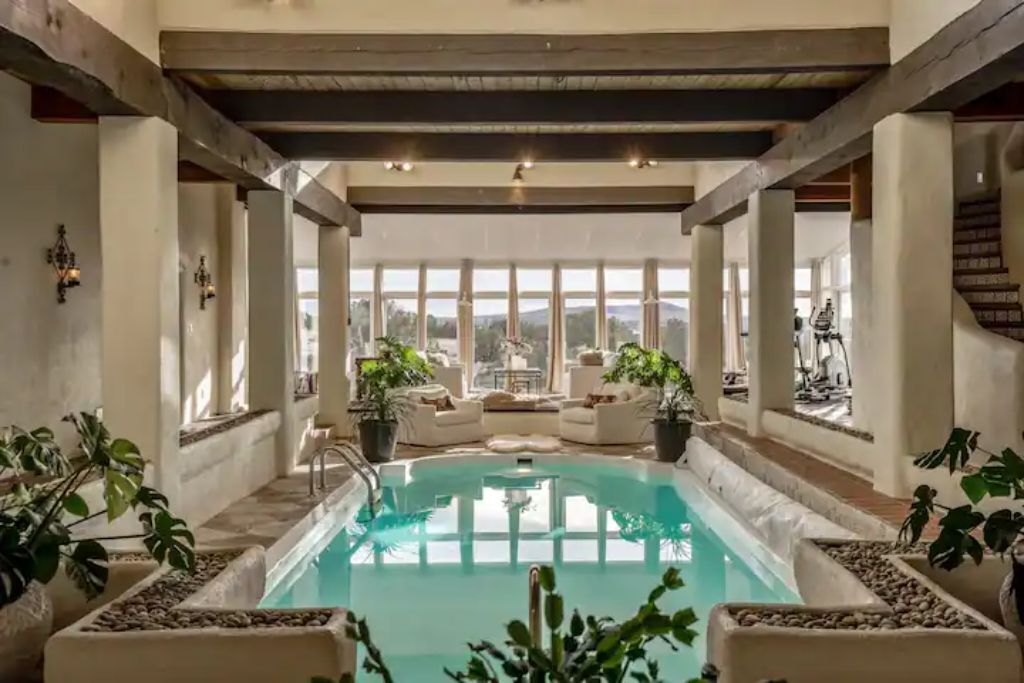 Indoor Pool-Expansive Views- Minutes to the Plaza-Hacienda Tesoro Escondido!