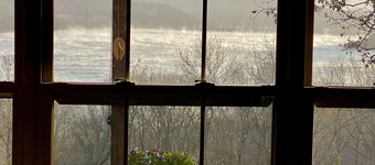 Secluded house with spectacular views!