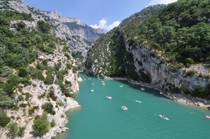 Aerial view - Bastide Dans le Massif des Maures en Provence Côte Dazur (Vidauban)