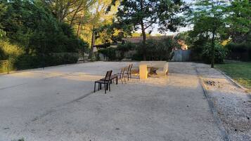 Enceinte de lâhĂ©bergement