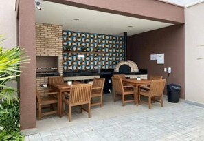 屋外ダイニングエリア