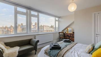 8 habitaciones, escritorio, tabla de planchar con plancha y wifi gratis