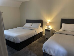 House, Multiple Beds