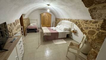 1 Schlafzimmer, Bügeleisen/Bügelbrett, WLAN, Bettwäsche