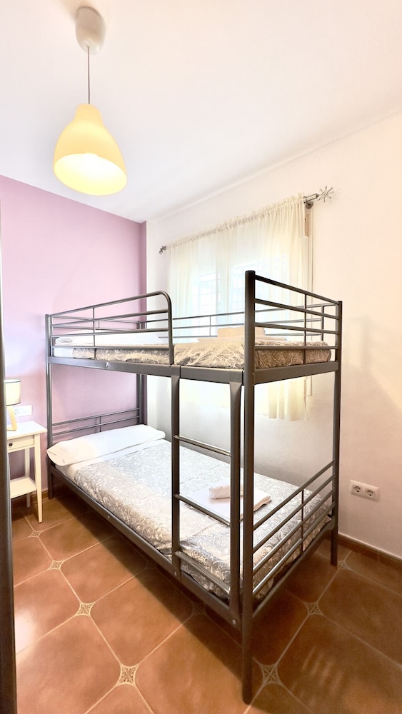 ESPERANZA Rota Apartment & parking by Cadiz4Rental Rota Vrbo