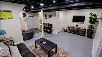 Smart TV, books