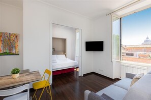 2 bedrooms, iron/ironing board, Internet, bed sheets - Corso View apartment (Rome)