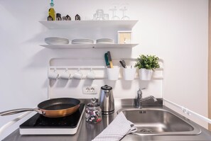 Classic Studio | Private kitchen - Rhino Studios (Ljubljana)