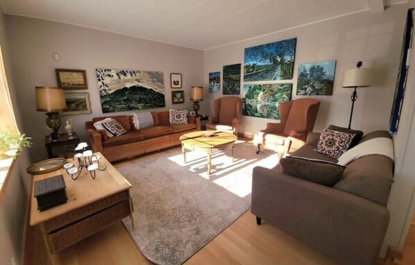 Smart TV, DVD player