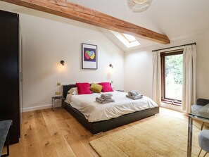 Cottage | 2 bedrooms, individually decorated, individually furnished, free WiFi - The Cart Lodge at Grove Barn (Eye)