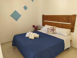 1 室のベッドルーム、アイロン / アイロン台、WiFi (無料)、ベッドシーツ