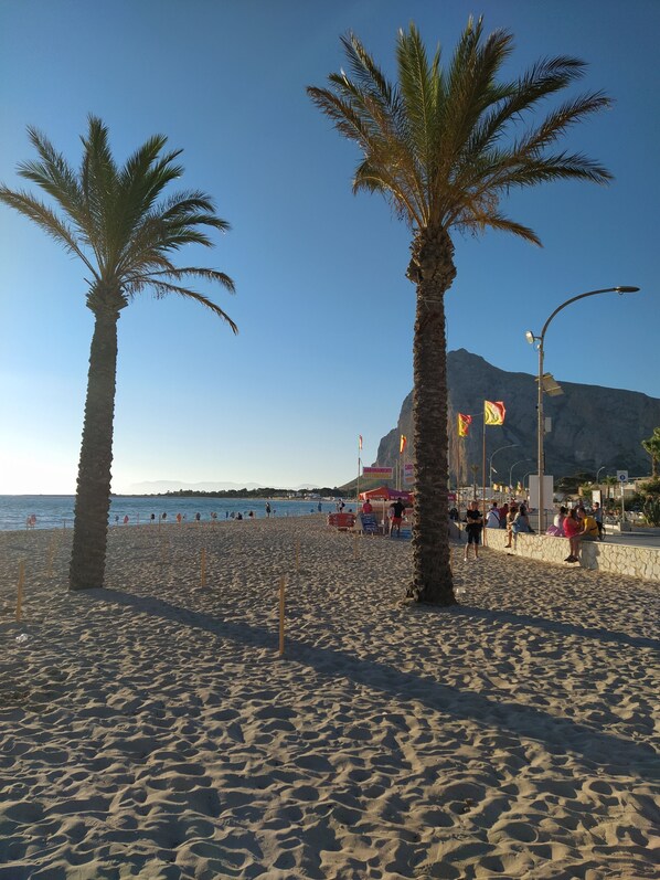 Beach - Oil sea (two-room apartment in the center and 3 min walk from the SEA) (San Vito Lo Capo)