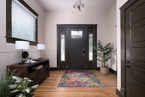 Interior - The Bungalow in Amarillo (Amarillo)
