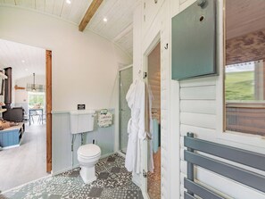Towels - The Liddel Dutch Barn - UK44465 (Saughtree, near Kielder)