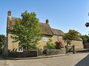 Exterior - Lower Barrowfield Farm (Beaminster)
