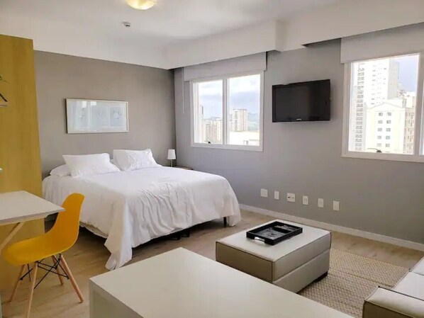 1 Schlafzimmer, Schreibtisch, Bügeleisen/Bügelbrett, kostenloses WLAN