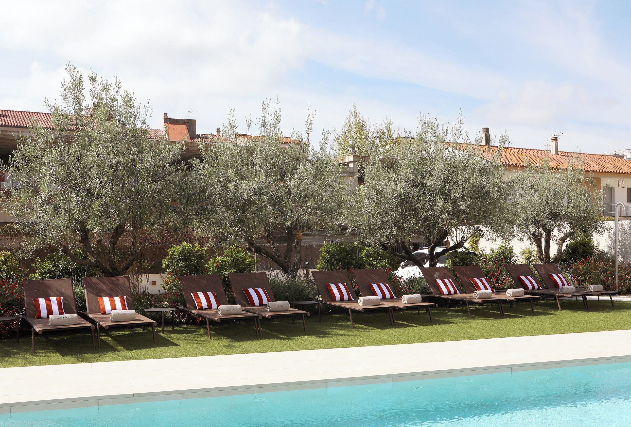 บริเวณภายนอก