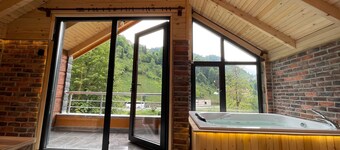 Riverside Suite & Bungalow