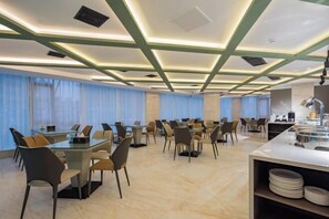 Restaurant - Haiyi Fino Hotel (Swan Lake Branch） (Jingmen)