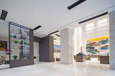 Haiyi Fino Hotel (Swan Lake Branch）