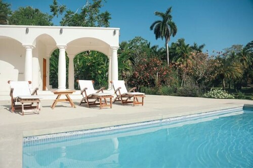 Private & luxurious Beach & island-front Villa in the in the heart of the jungle