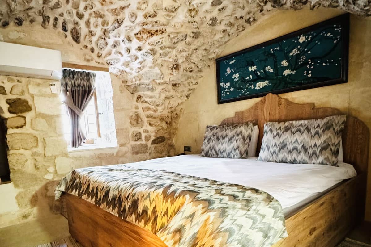 Standard Oda | 1 yatak odası, ücretsiz minibar, odada kasa, masa