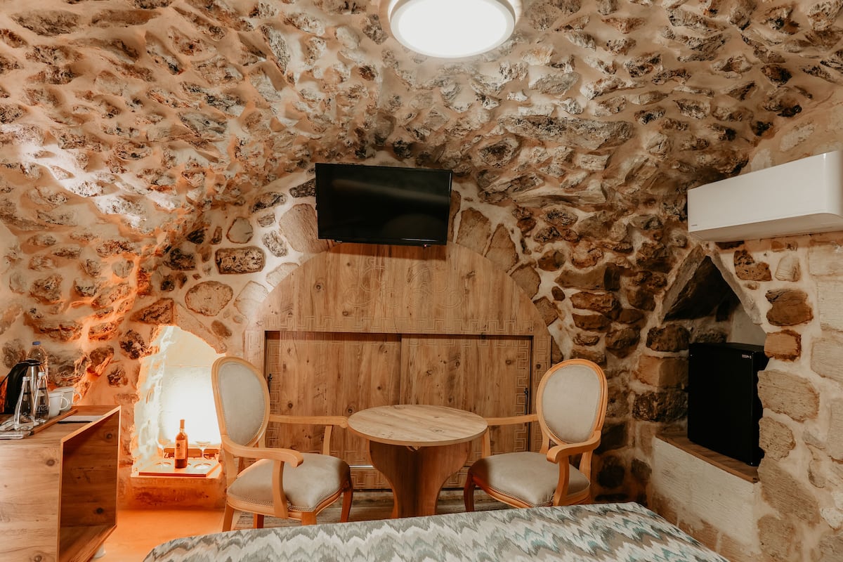 Standard Oda | 1 yatak odası, ücretsiz minibar, odada kasa, masa