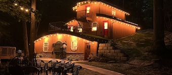 Ohiopyle Hobbit House 