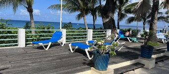 A Cozy 1 bedroom 1 bathroom Barbados Vacation Rentals   5 Minutes Walk to Beach 