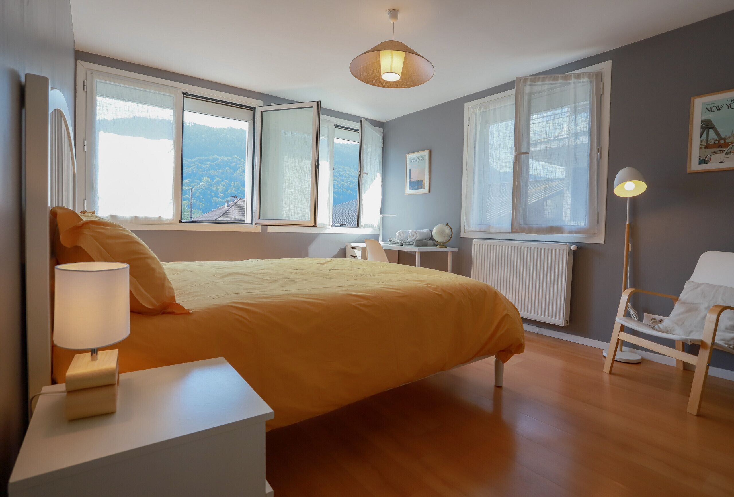 2 bedrooms, iron/ironing board, free WiFi, bed sheets