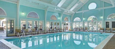 Piscina coperta, piscina all'aperto