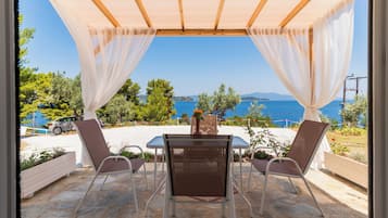 Studio, Sea View | Beach/ocean view