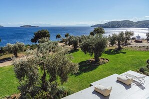 Exterior - Cape Blue Suites (Skiathos)