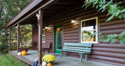 Dove Cottage at Secluded Cabins