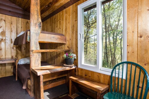 Dove Cottage at Secluded Cabins