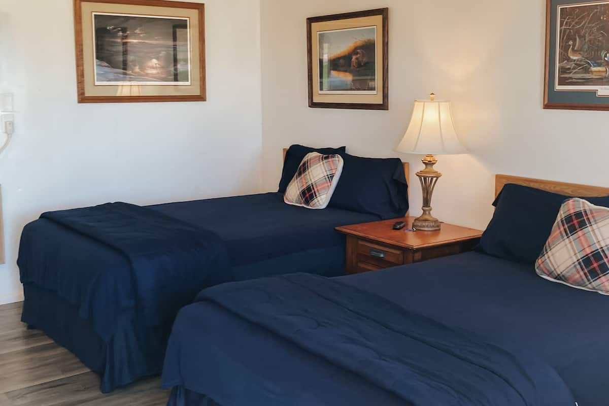 Standaard kamer, 2 tweepersoonsbedden | 1 slaapkamer, individueel gedecoreerd, individueel gemeubileerd