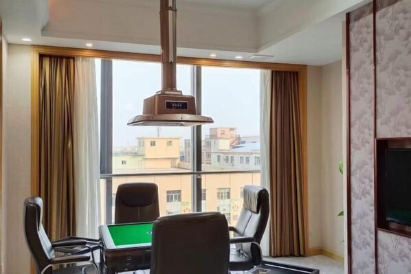 View from property - Vienna International Hotel (Zhongshan Old Town Huayi Plaza) (Zhongshan)