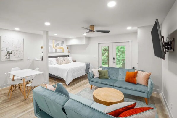 1 bedroom, free WiFi, bed sheets