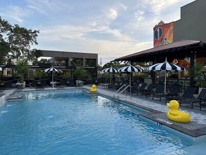 Mari Jean Hotel - All Adults Welcome