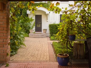 Terrace/patio - Casablanca de Olmito Historic home from the 1920s (Olmito)