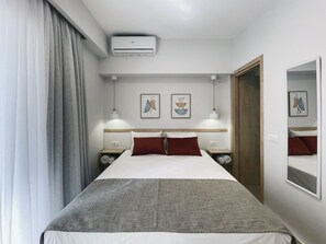 2 bedrooms, desk, iron/ironing board, free WiFi