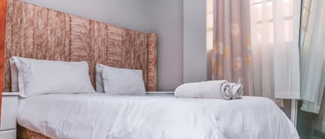 1 bedroom, iron/ironing board, WiFi, bed sheets