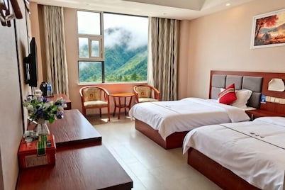 Daozhimeng Hotel