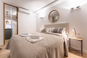 2 makuuhuonetta, silitysrauta/-lauta, ilmainen Wi-Fi, vuodevaatteet